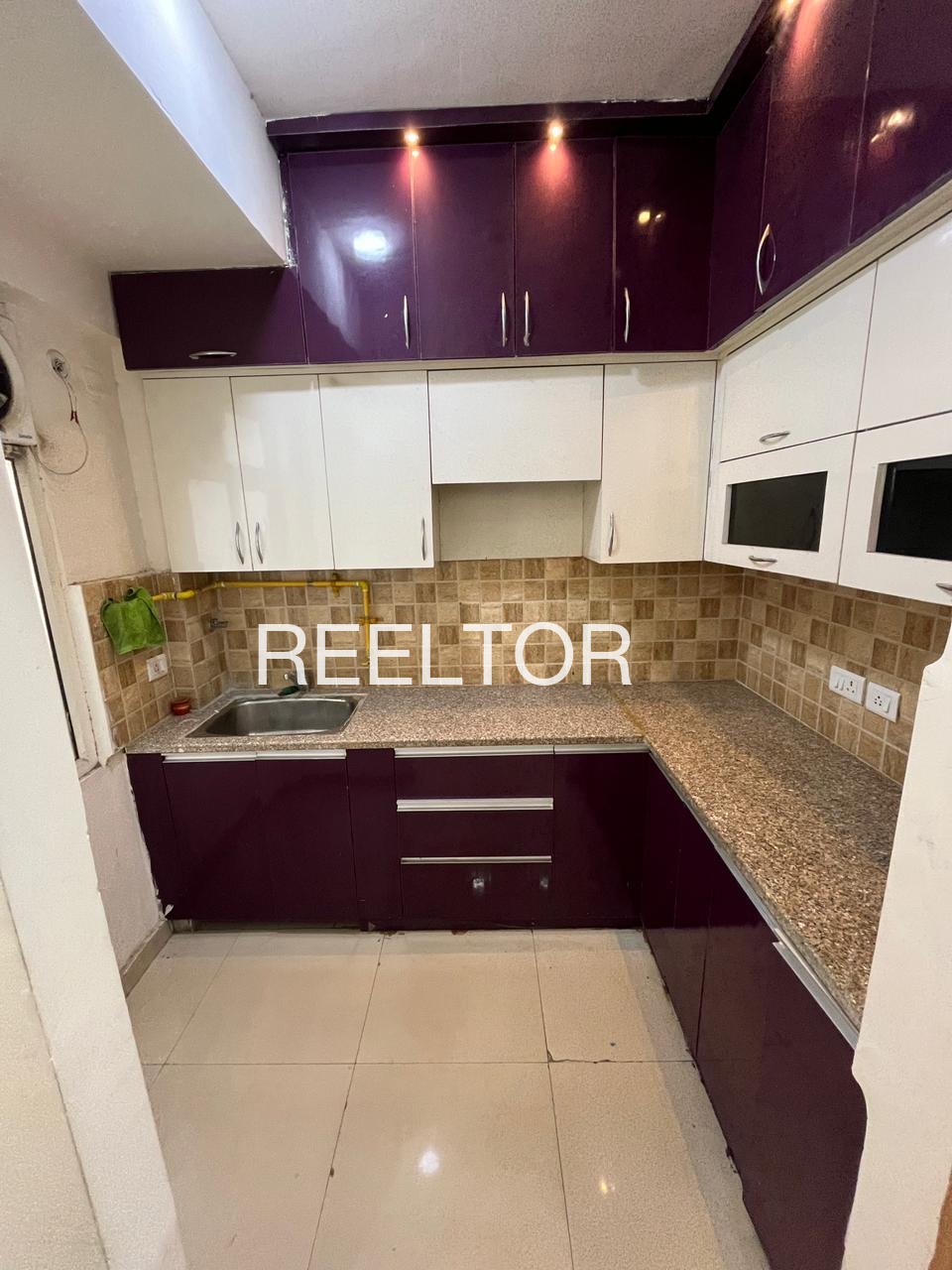 Shop For Rent In Sandhana Chaubatta Khal