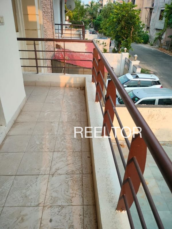 Shop For Rent In Jhundsarai Farrukhnagar