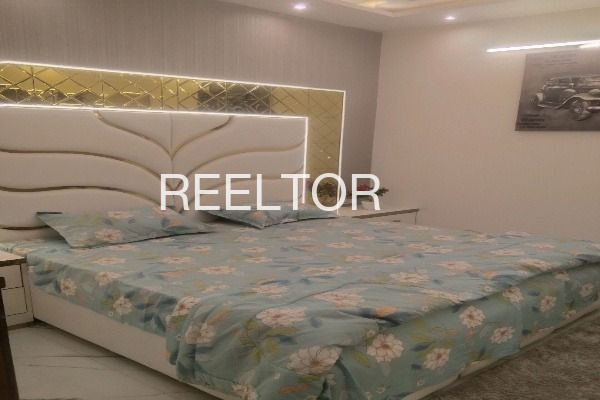 Shop For Sale In Khalilpur Chanderi