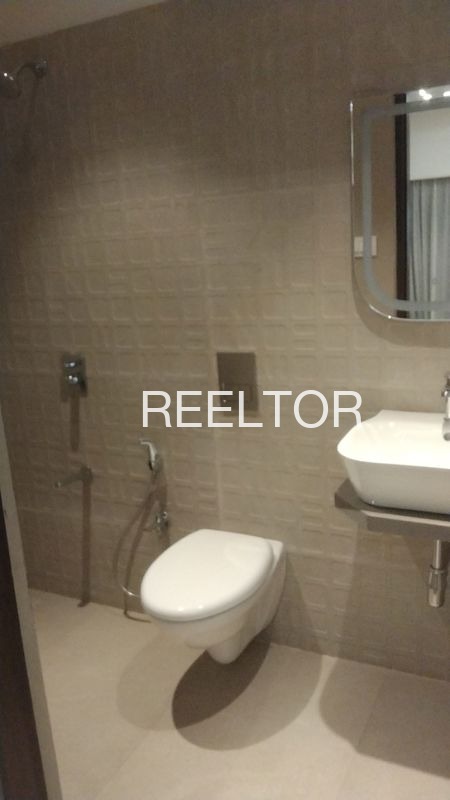 Shop For Sale In Chandigadh Keshhod