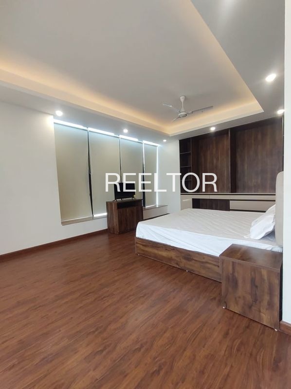 Shop For Sale In Khadriyar Chenani