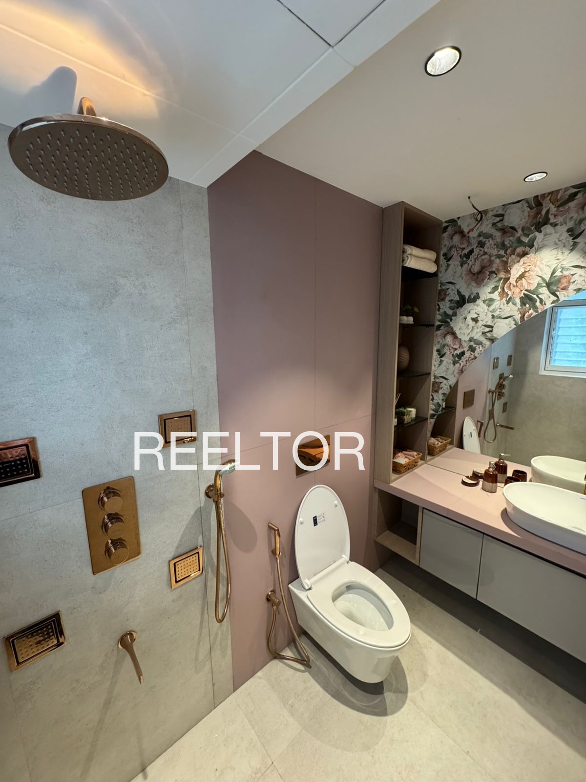 Shop For Rent In Sukali Akola