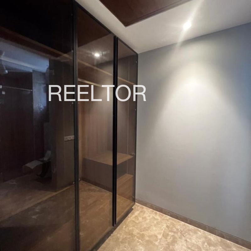 Shop For Sale In Taragarh Mandi