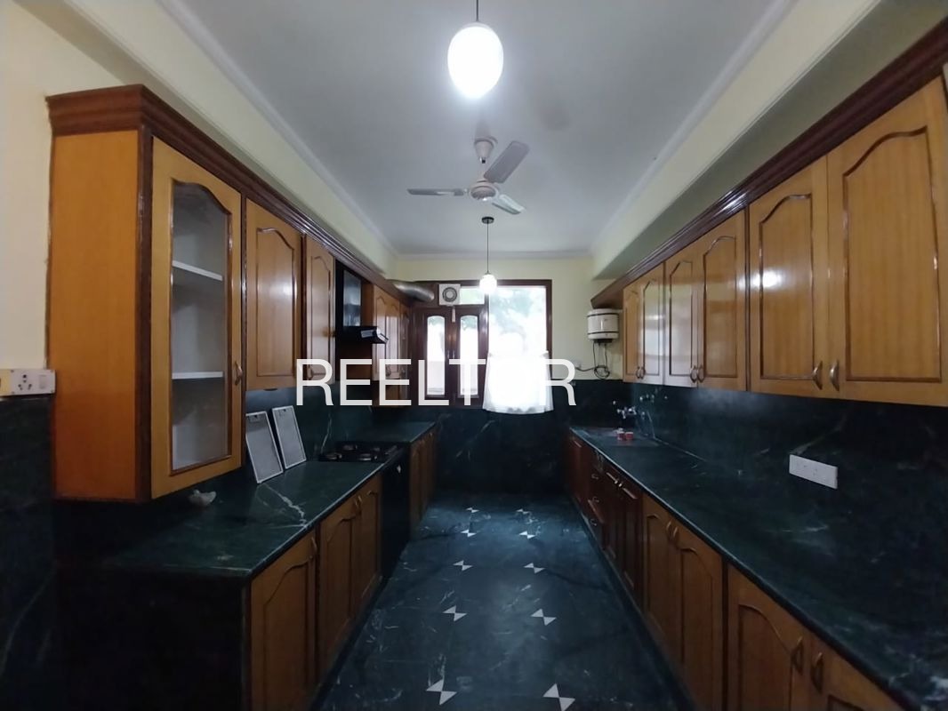 Shop For Sale In Chhuchhetar Doda