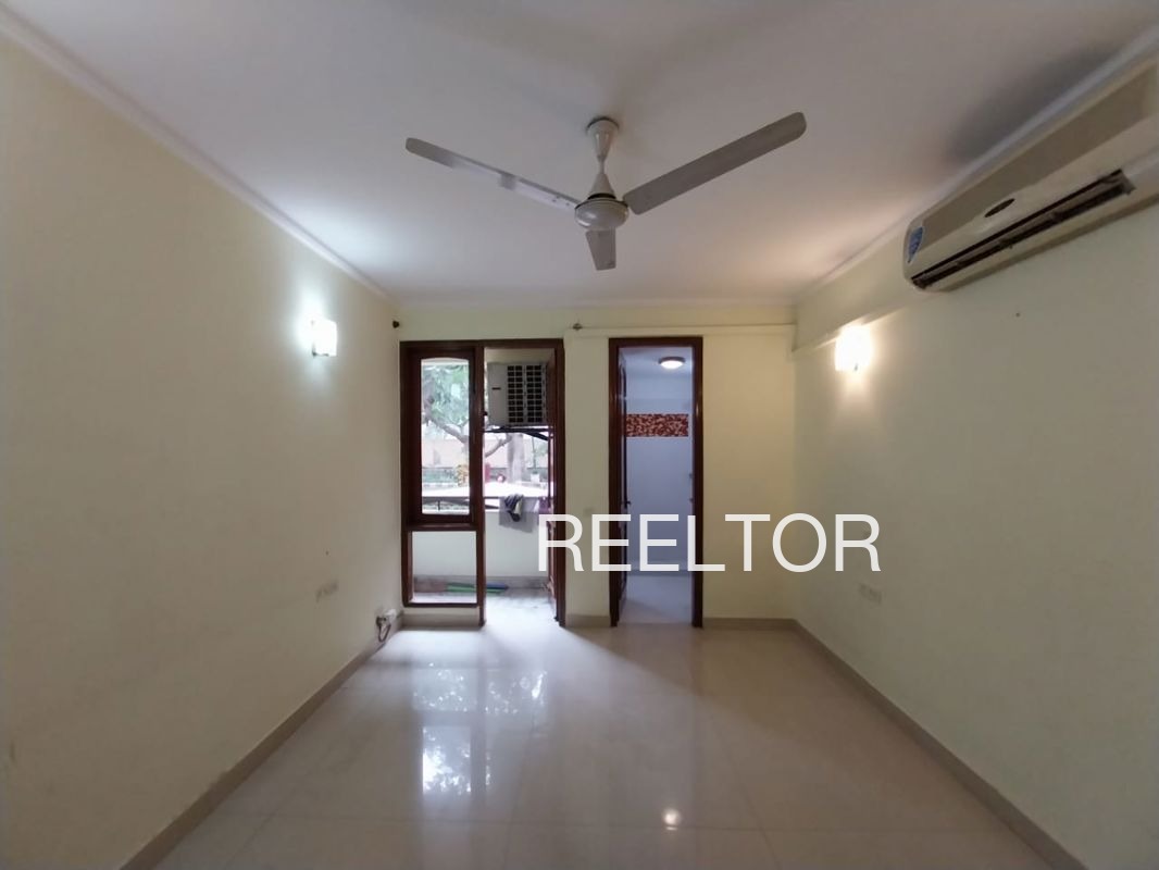 Shop For Rent In Sathipur Panikoili