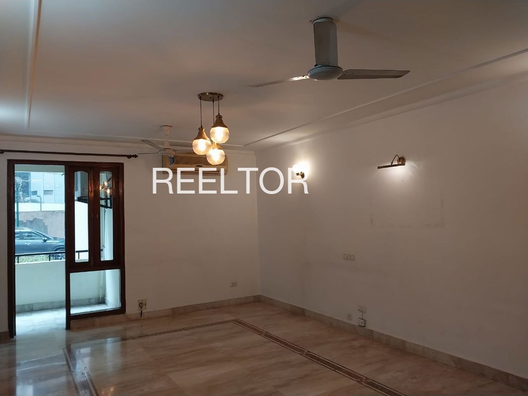 Shop For Sale In Bachhal Chenani