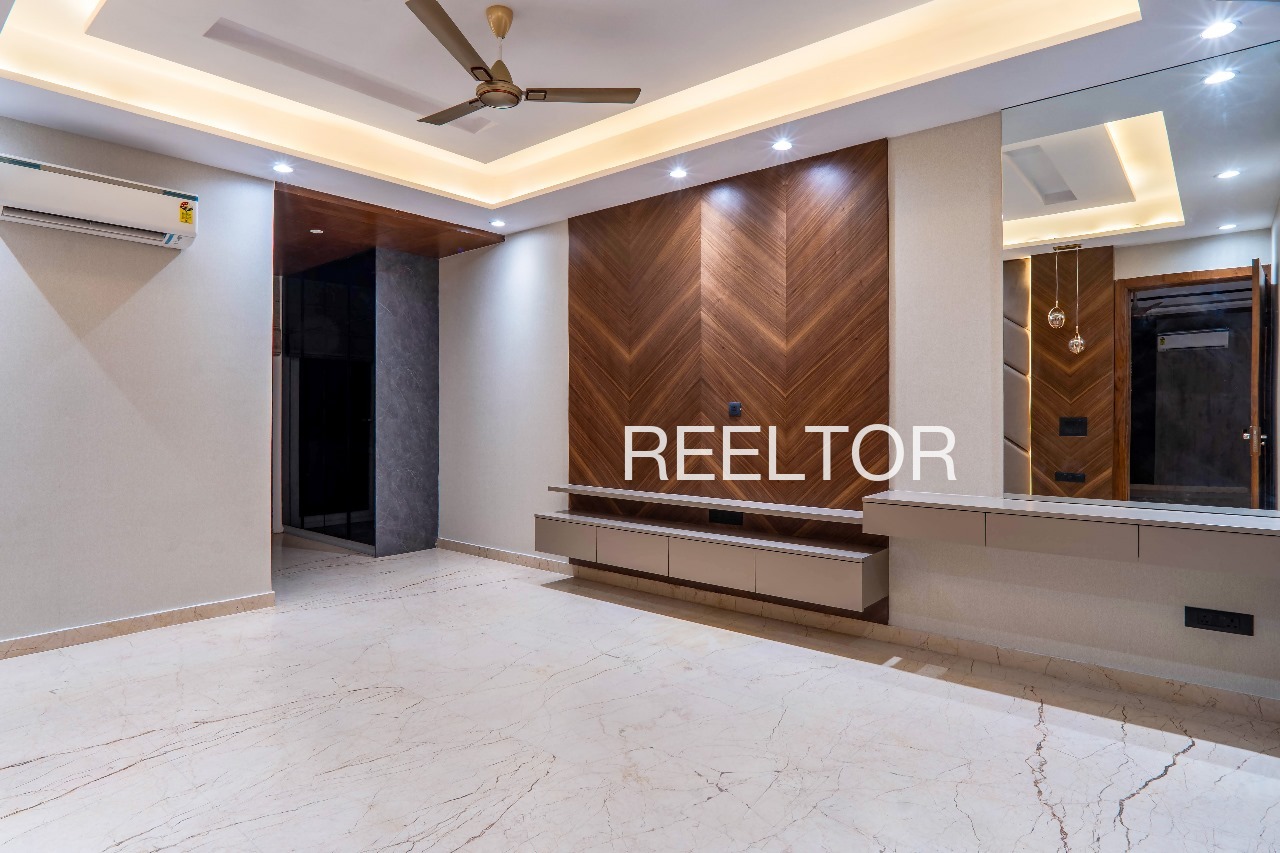 Shop For Sale In Garar Banda