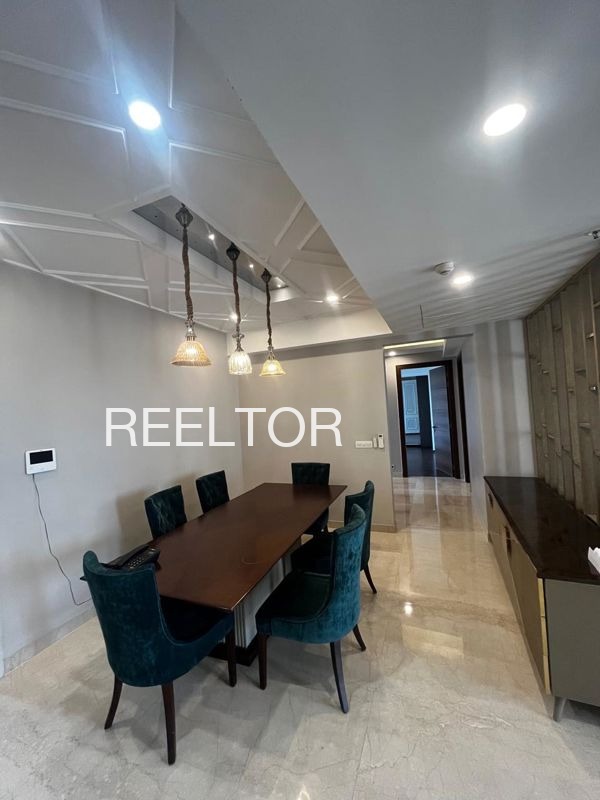 Shop For Rent In Rupi Am Komna