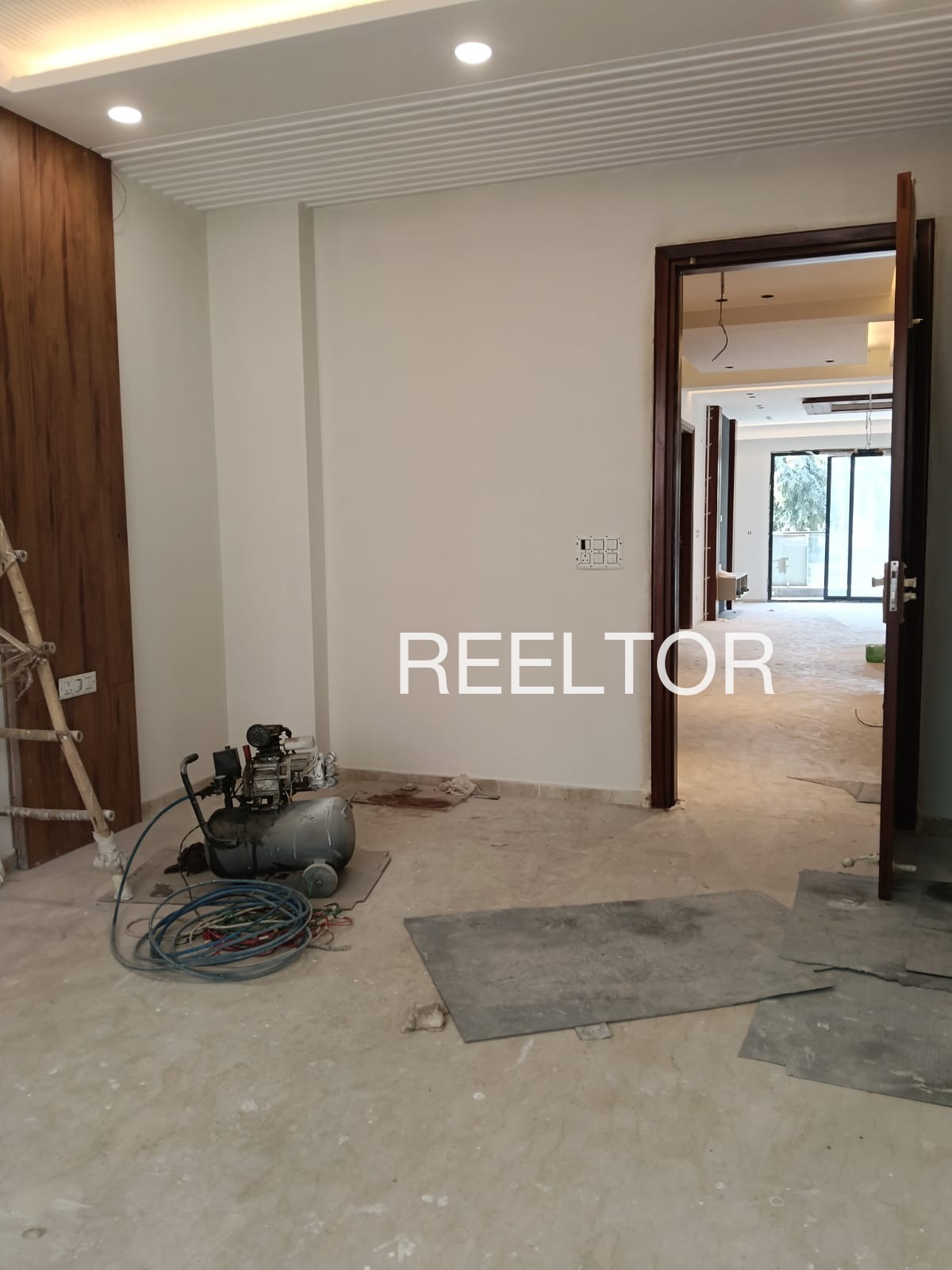 Shop For Sale In Mirwat Parli