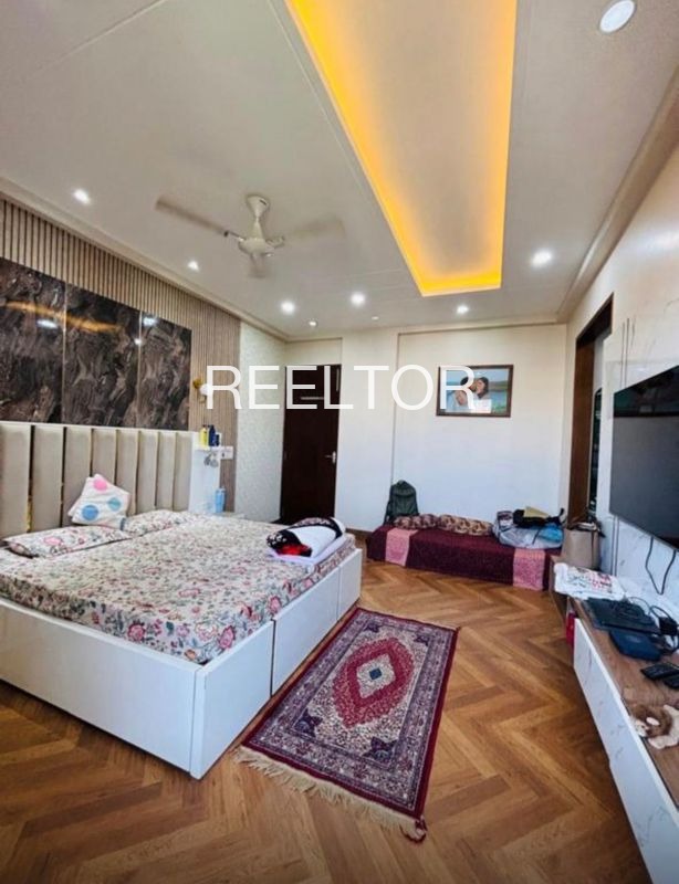 Shop For Sale In Wakurde Shirala