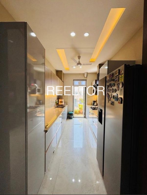 Shop For Rent In Sarkima Chandrapur