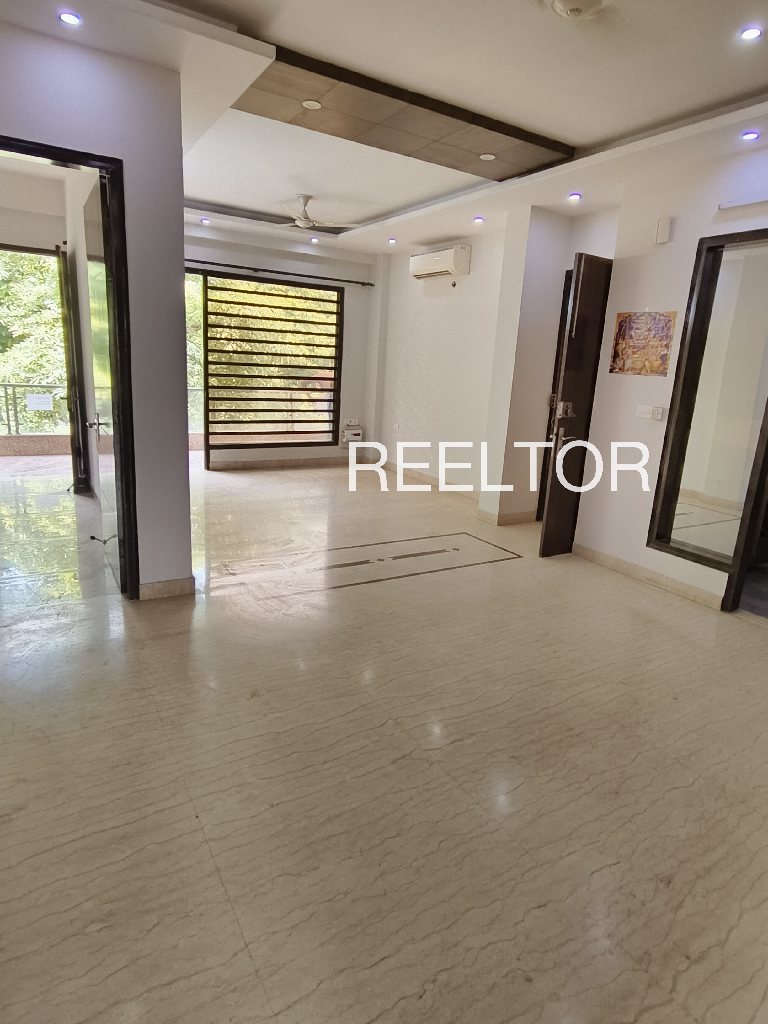 Shop For Rent In Nehru Nagar Defence Colony
