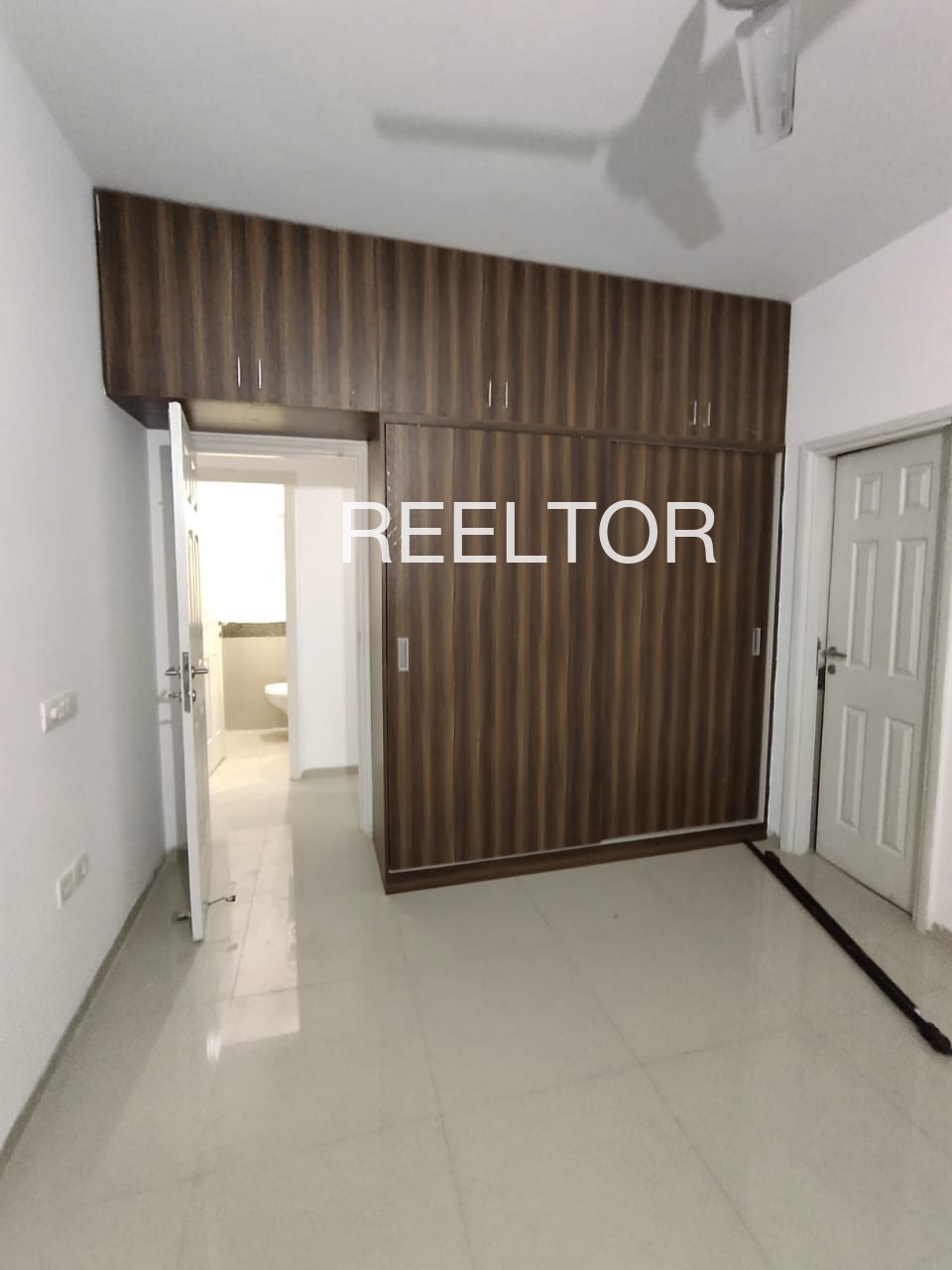 Shop For Sale In Pagariya Hat Ashta