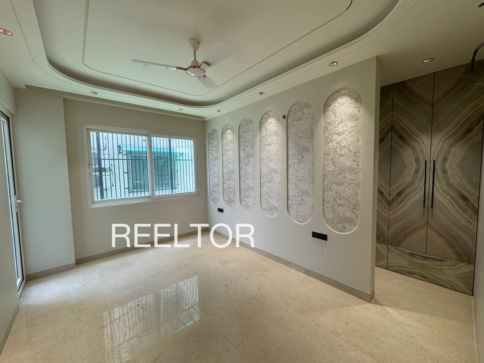 Shop For Sale In Pinghal Barwala