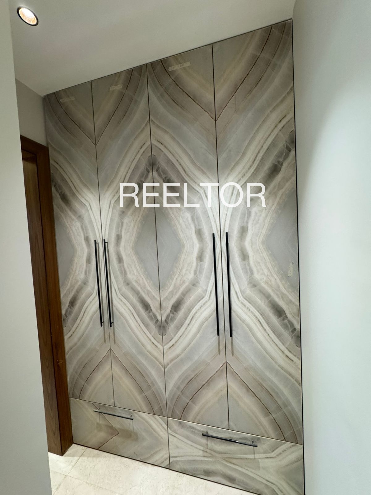 Shop For Rent In Juri Kalan Patan