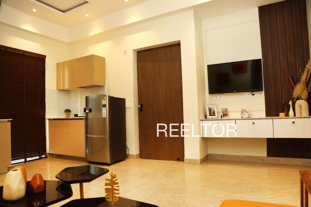 Shop For Sale In Mahera Khurai