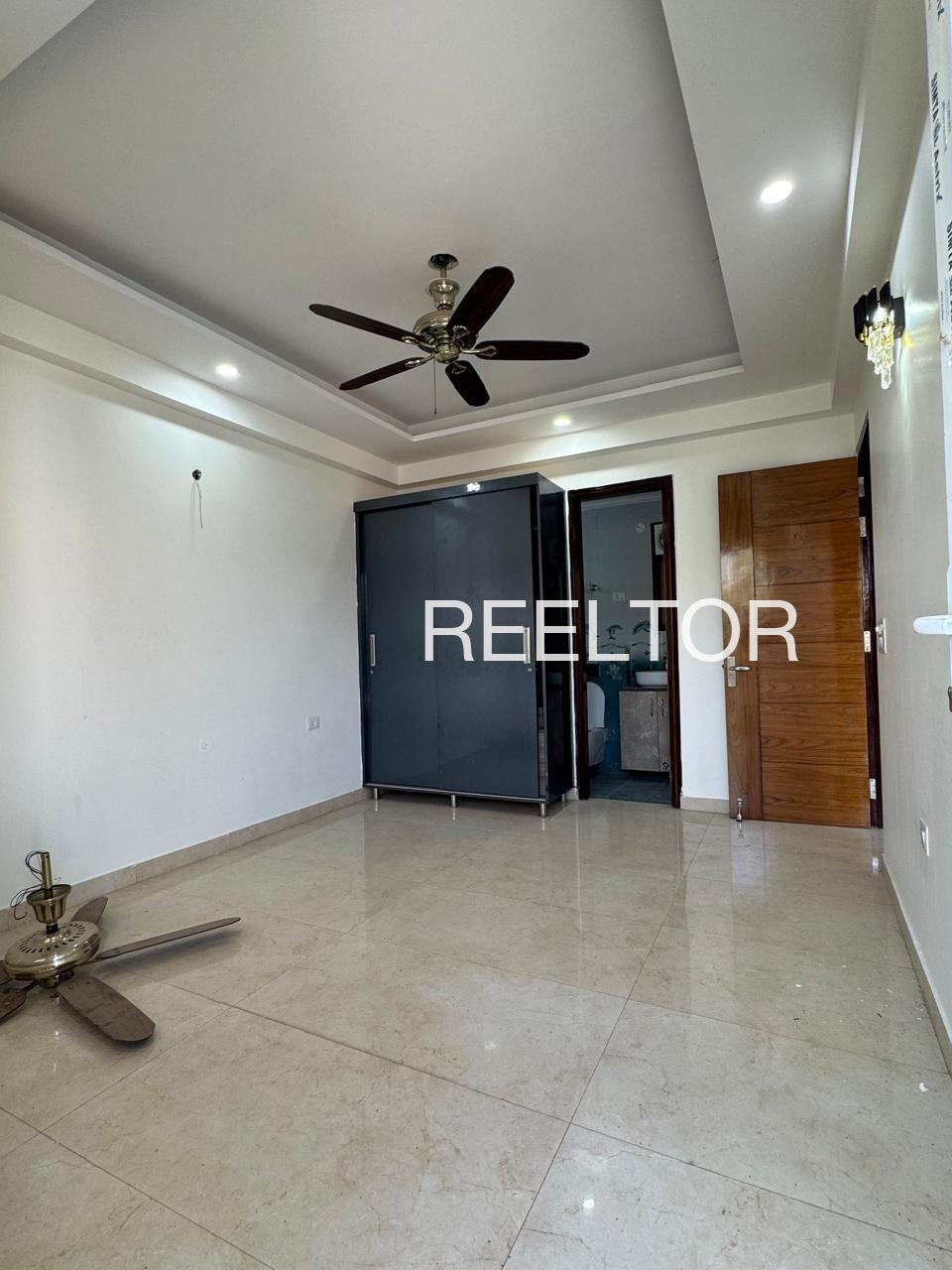 Shop For Rent In Shalingpara Komna