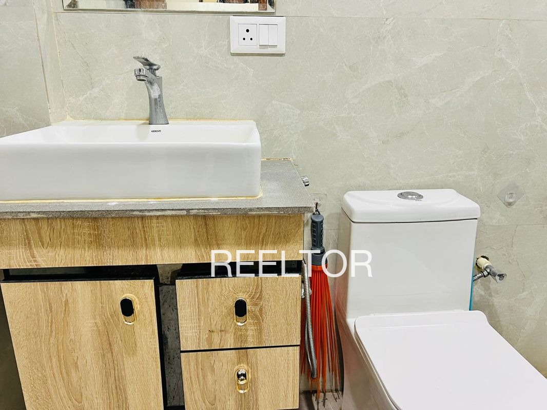 Shop For Rent In Ruma Paparmetla