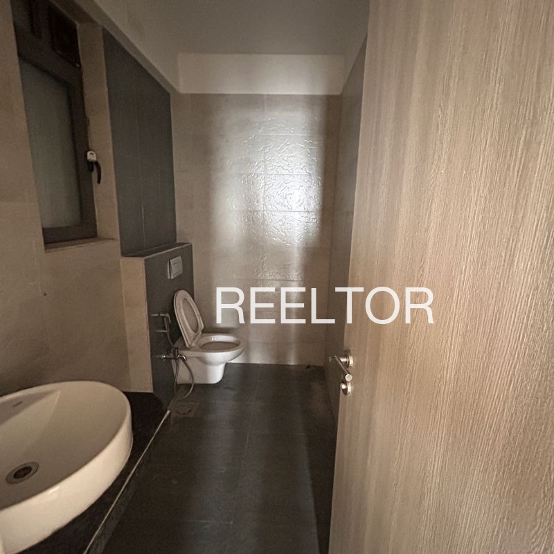 Shop For Sale In Parerbathan Barhait