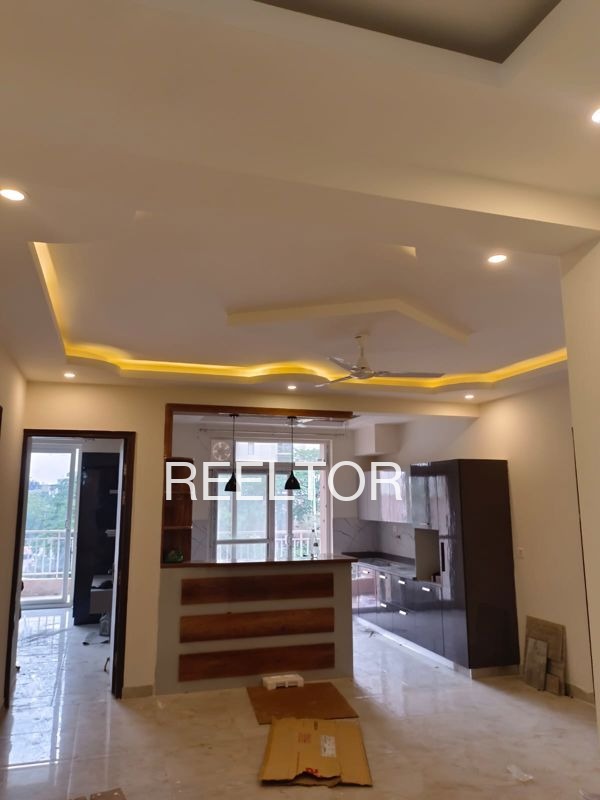 Shop For Sale In Mahera Khurai