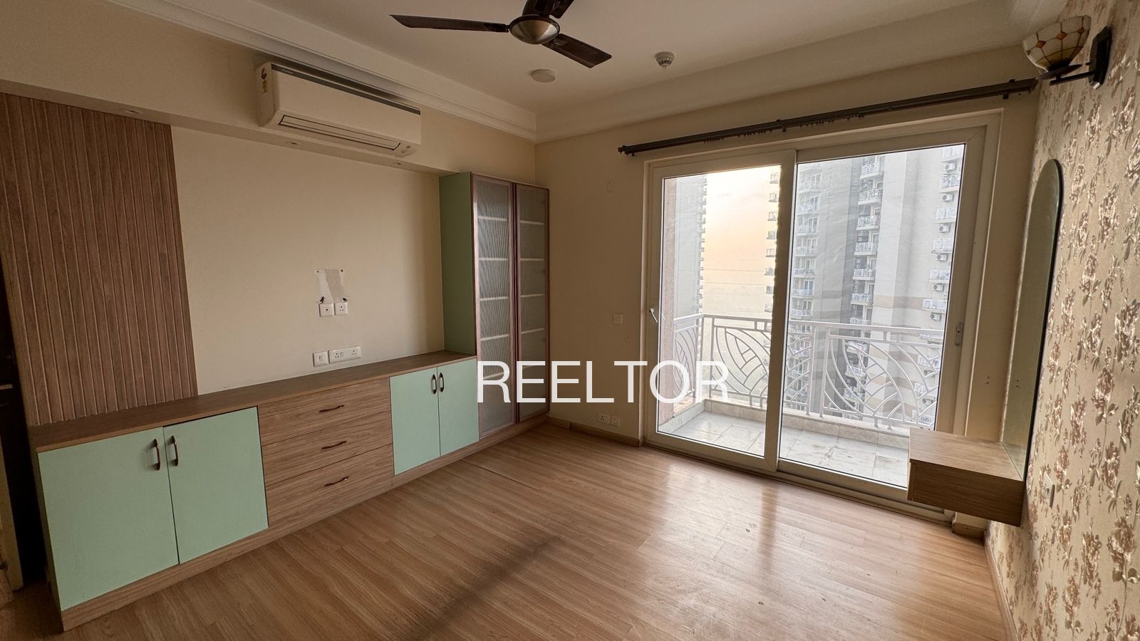 Shop For Rent In Jhundsarai Farrukhnagar