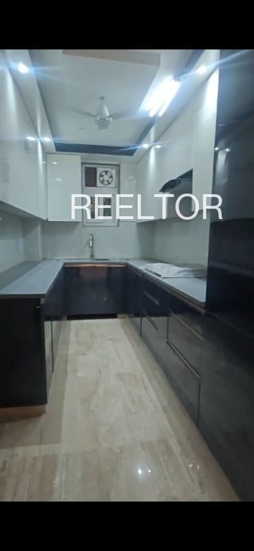 Shop For Rent In Kurla East