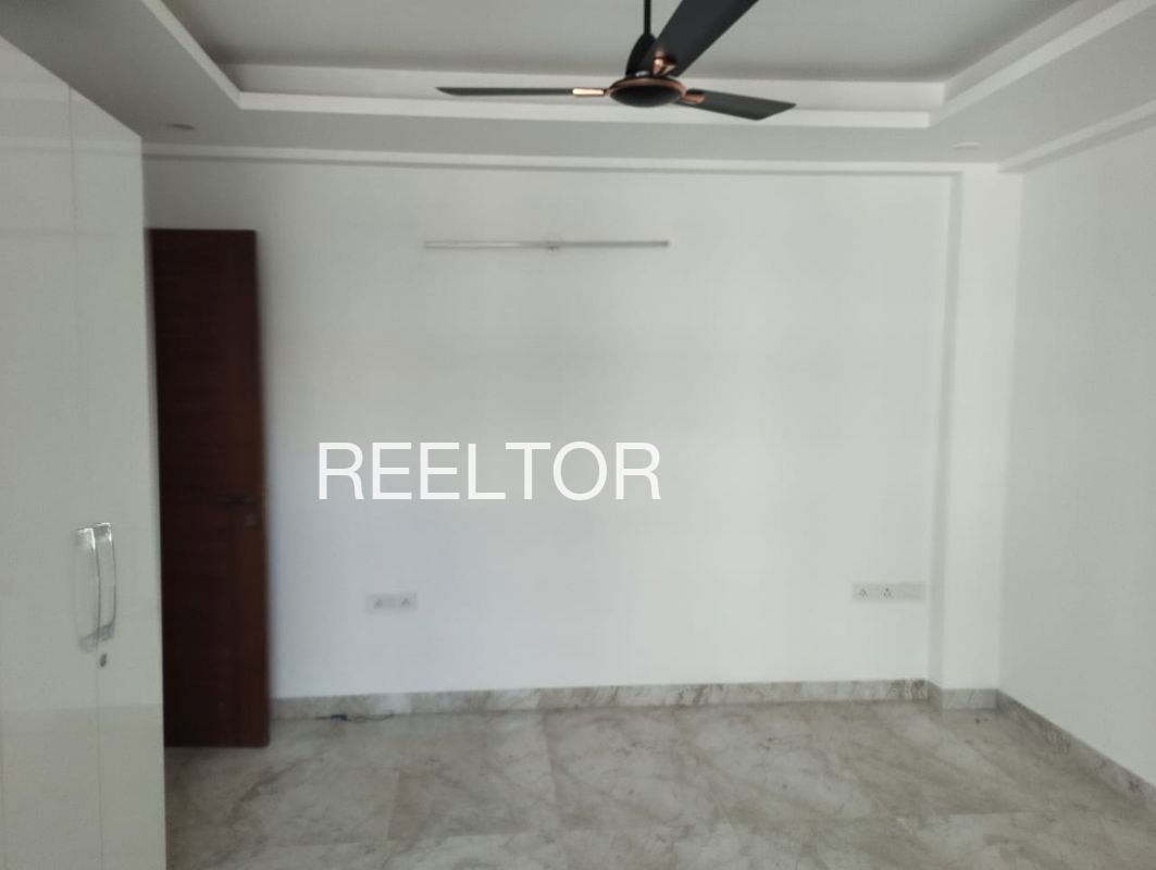 Shop For Rent In Vadgaon Bhadgaon Pachora