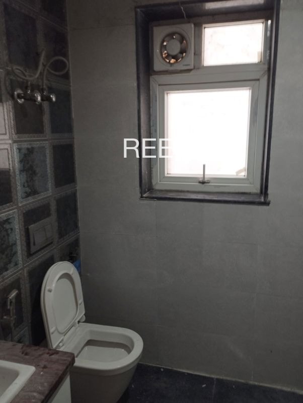 Shop For Rent In Semalizadid Ichhawar