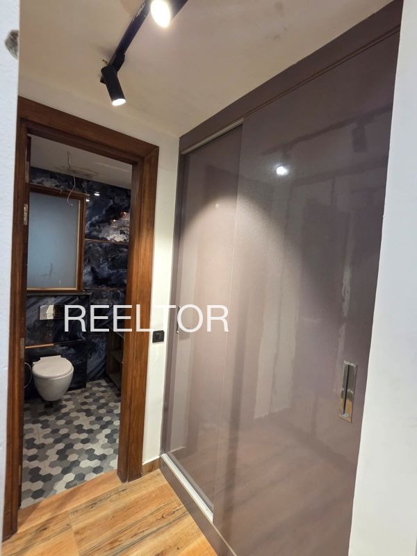 Shop For Rent In Bamanguda Mahoor