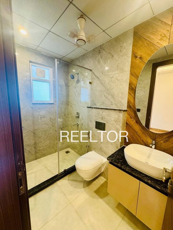 Shop For Sale In Kahara Thathri