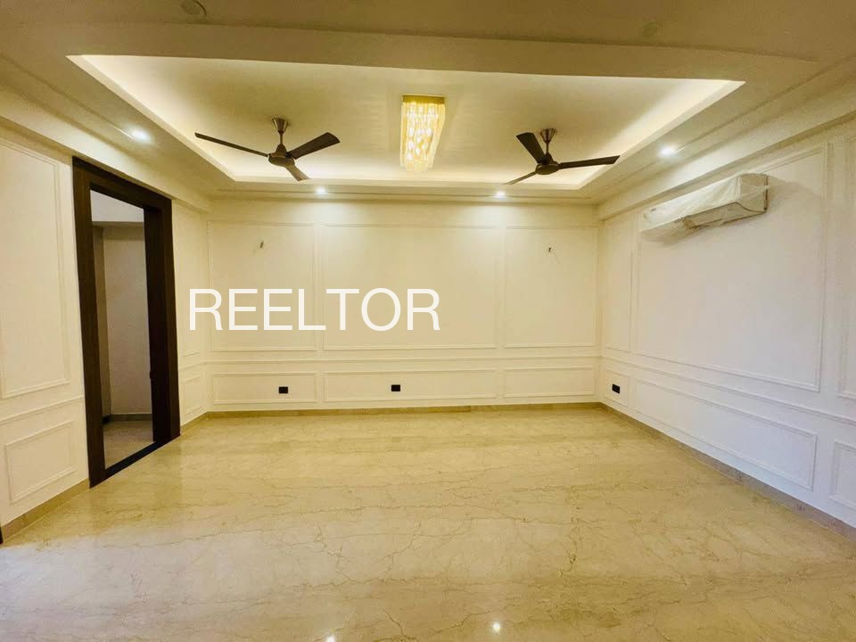 Shop For Sale In Kashipura Ron