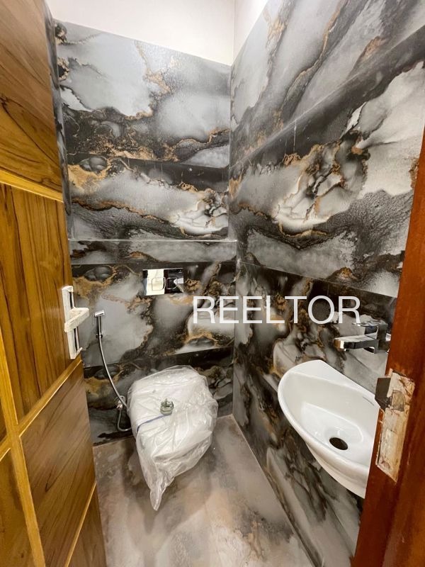 Shop For Sale In Korhi Phulera