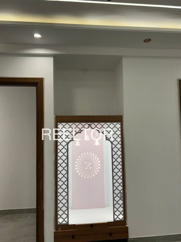 Shop For Rent In Sonukarwadi Tanda Mantha