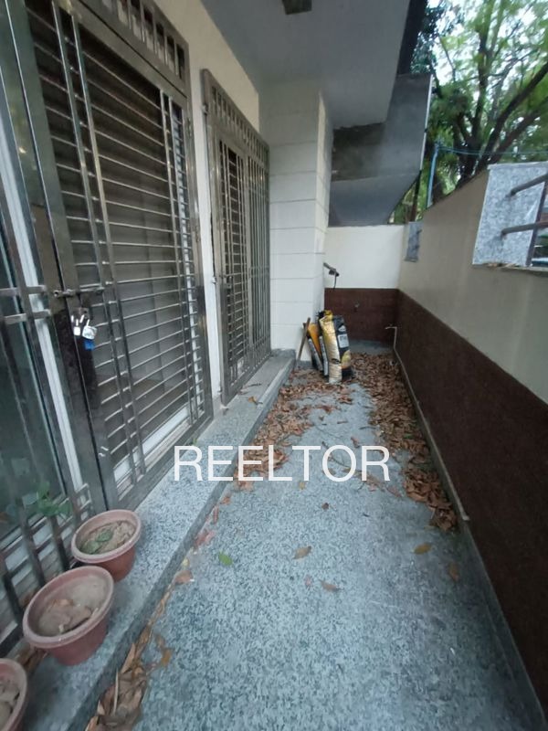 Shop For Sale In Kilot Doda