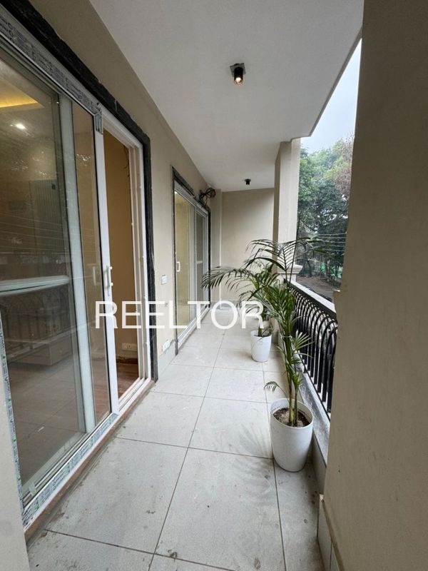 Shop For Sale In Arolyajassa Nagda