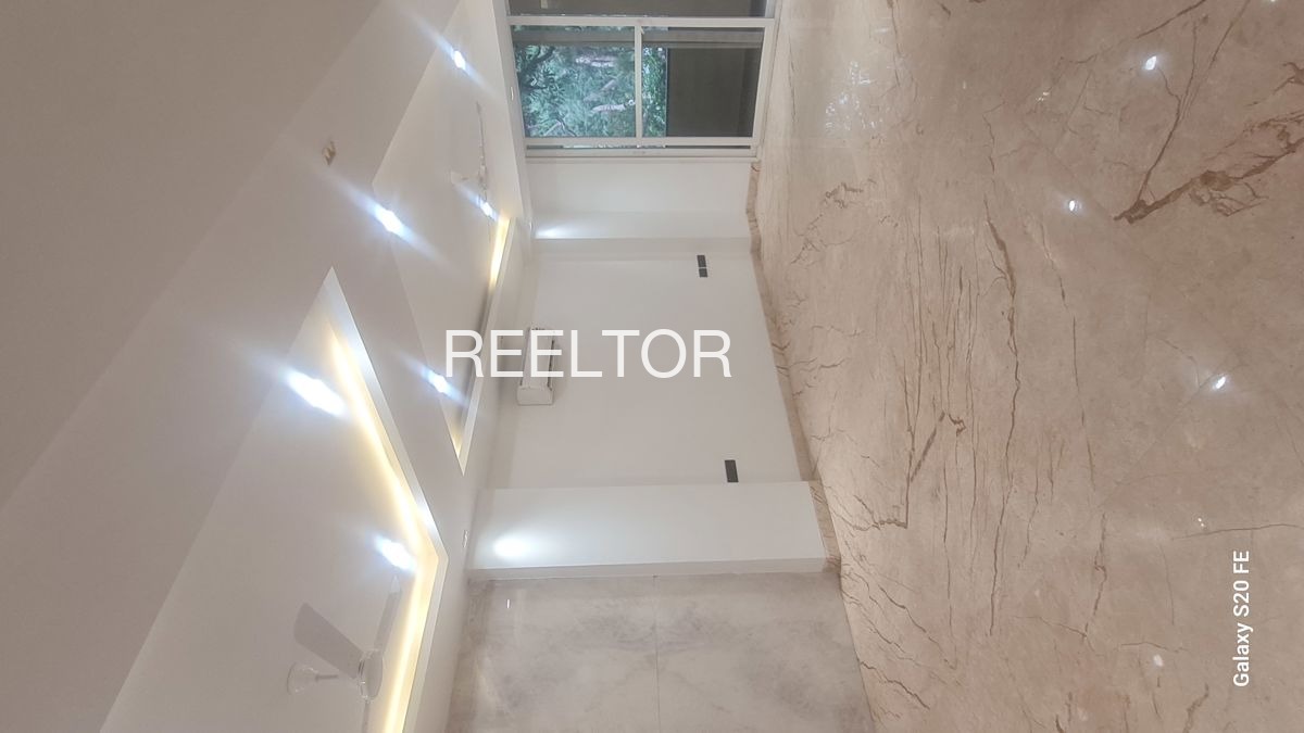 Shop For Sale In Jachos Banihal