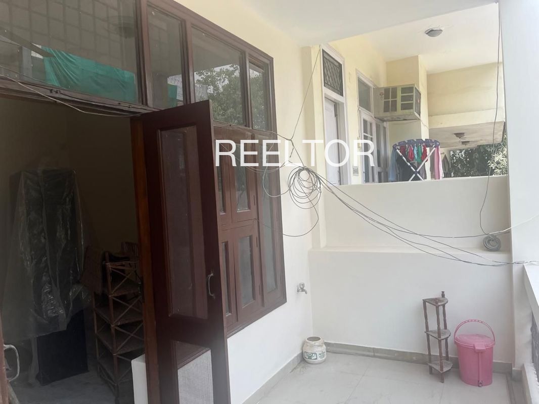 Shop For Rent In Dhainkhera Ichhawar