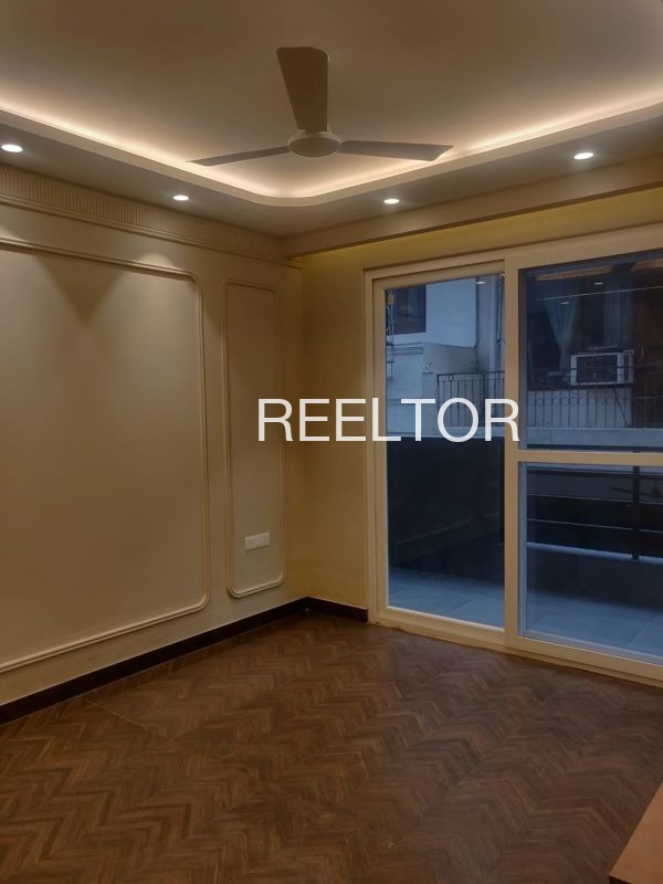 Shop For Rent In Sarar Raisen