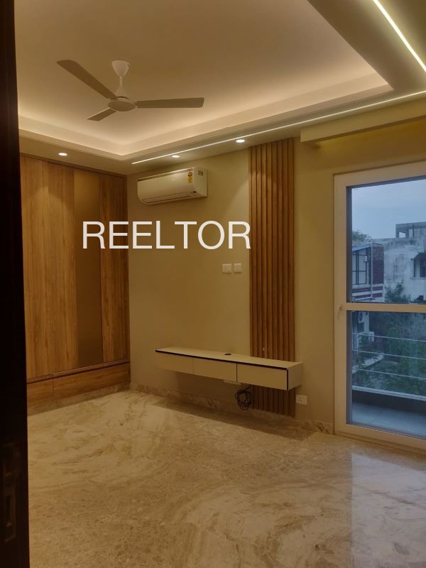 Shop For Sale In Badwan Mandsaur