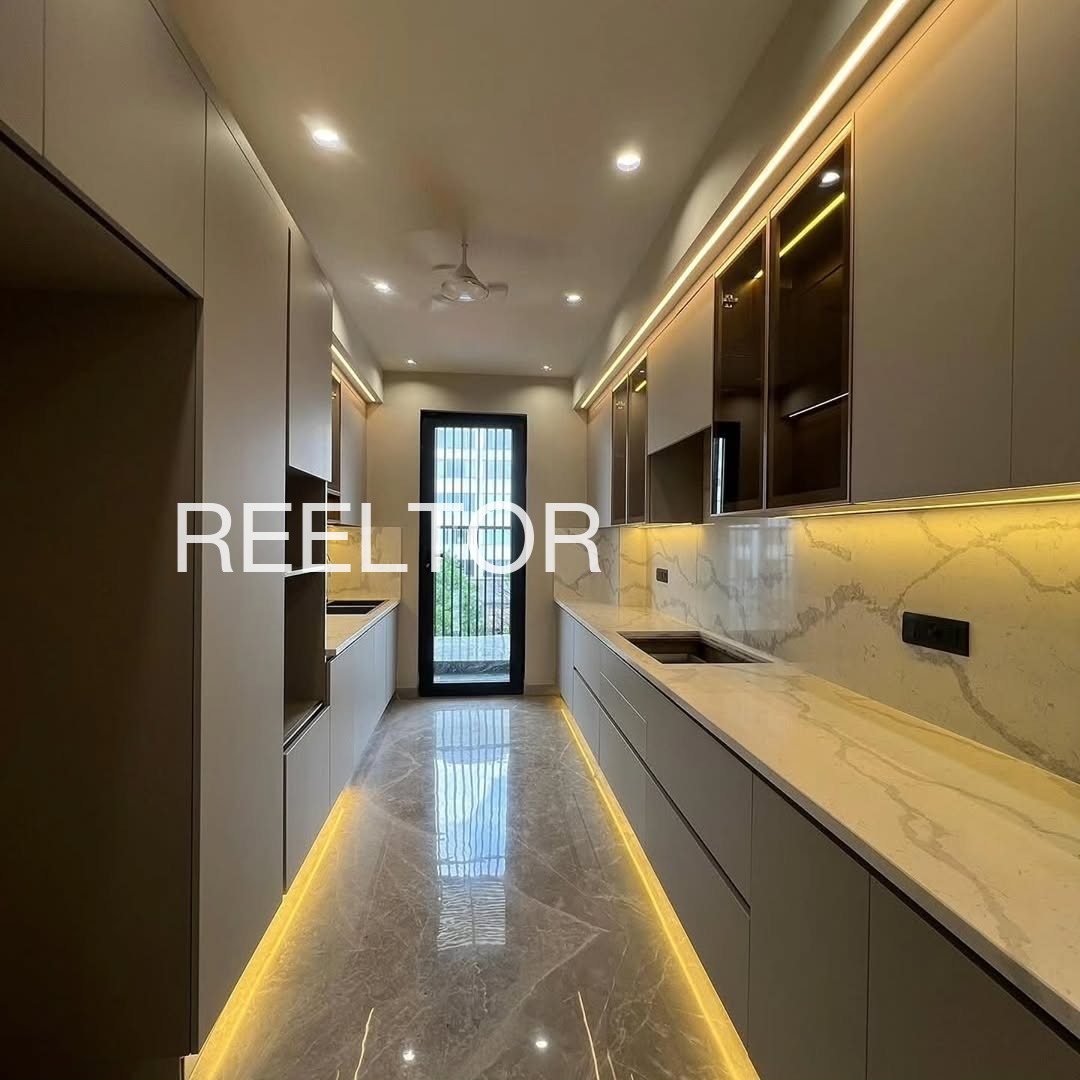 Shop For Rent In Khanatti Chandgad