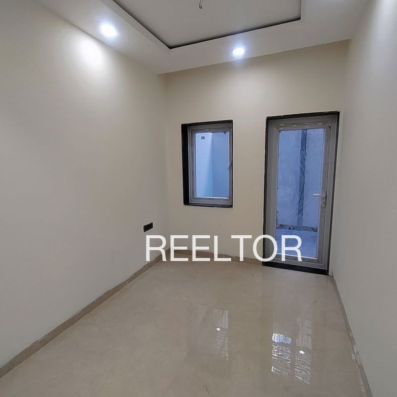 Without Brokerage Room Rent In Surat Adajan 4000 To 5000
