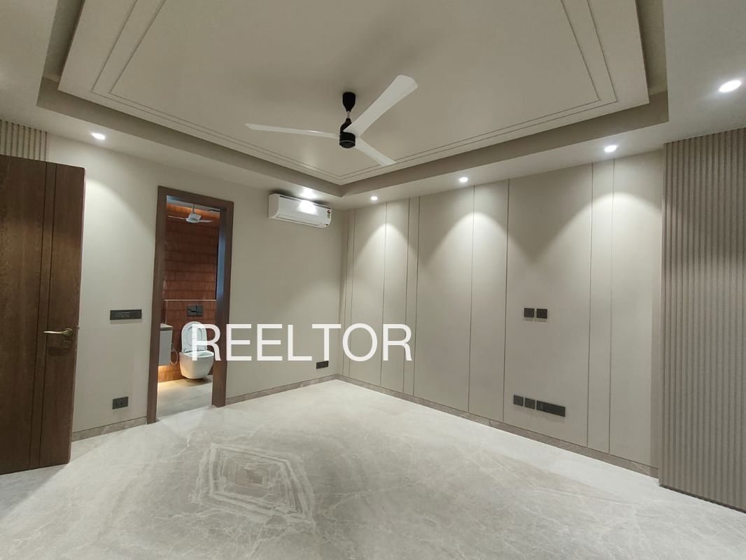 Shop For Sale In Hanagal Molakalmuruu