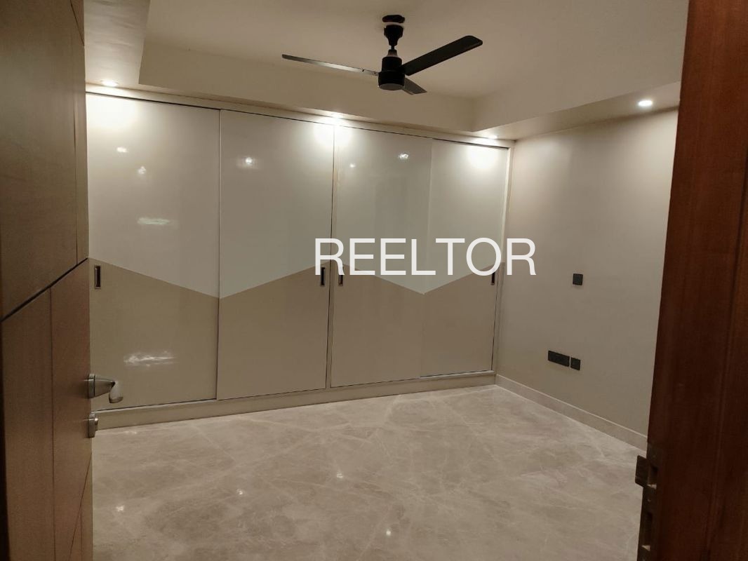 Commercial Property For Rent In Ahmedabad