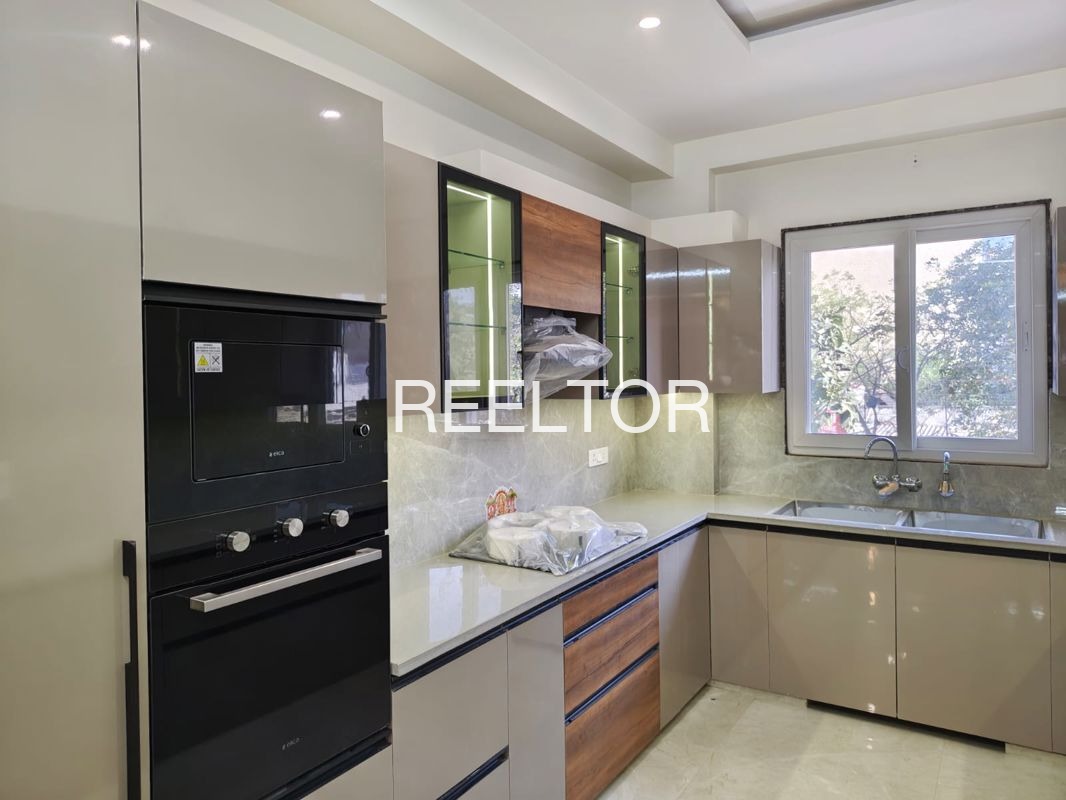 Shop For Sale In Shamgaon Karad