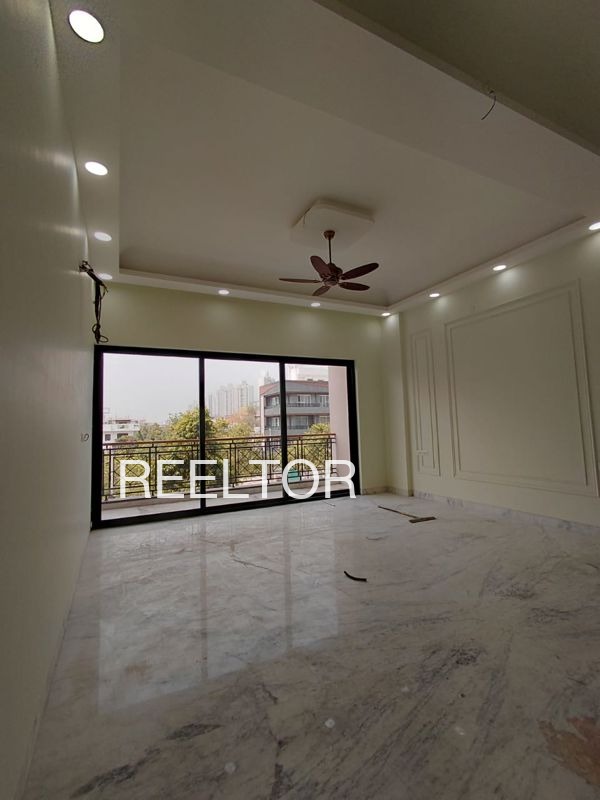 Shop For Rent In Ratewali Barwala