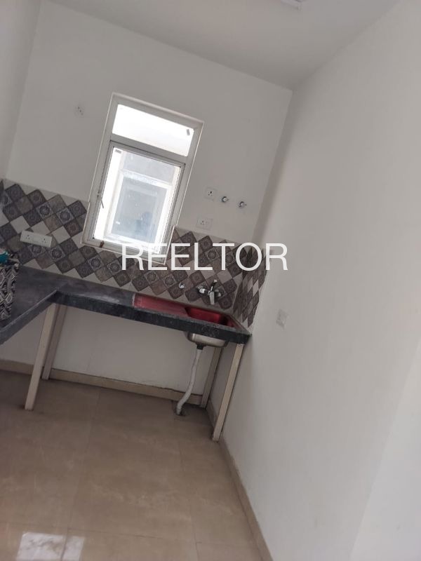 Shop For Rent In Hesarura Savanura