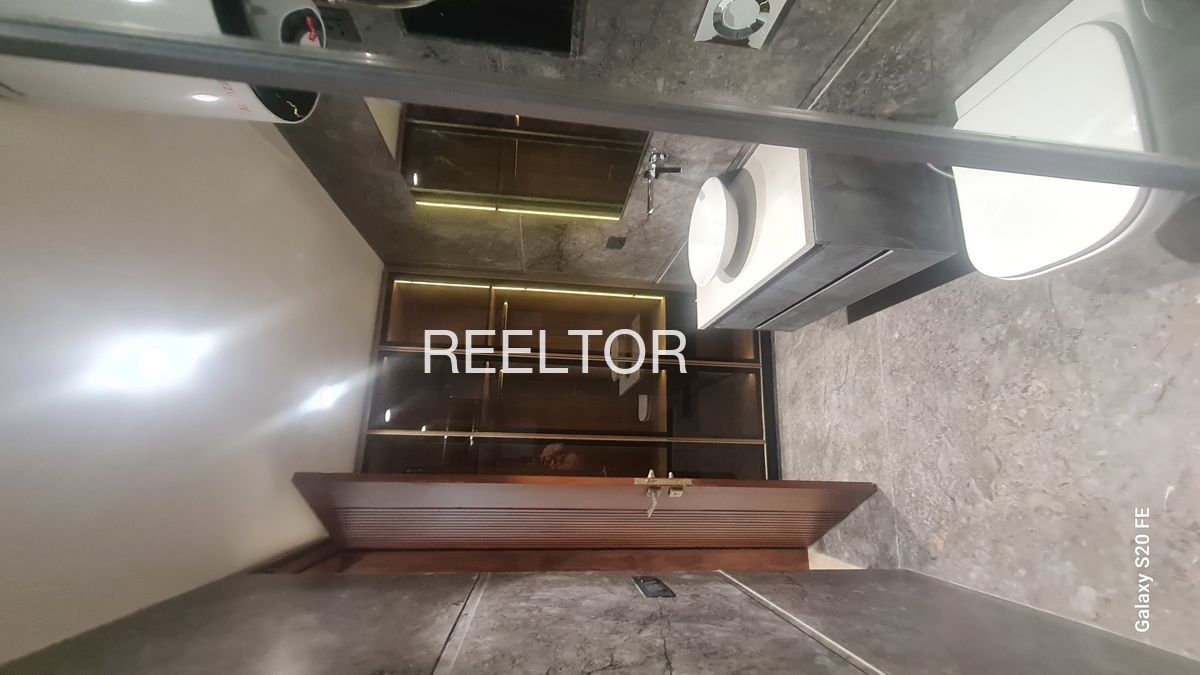 Shop For Sale In Huttar Billawar