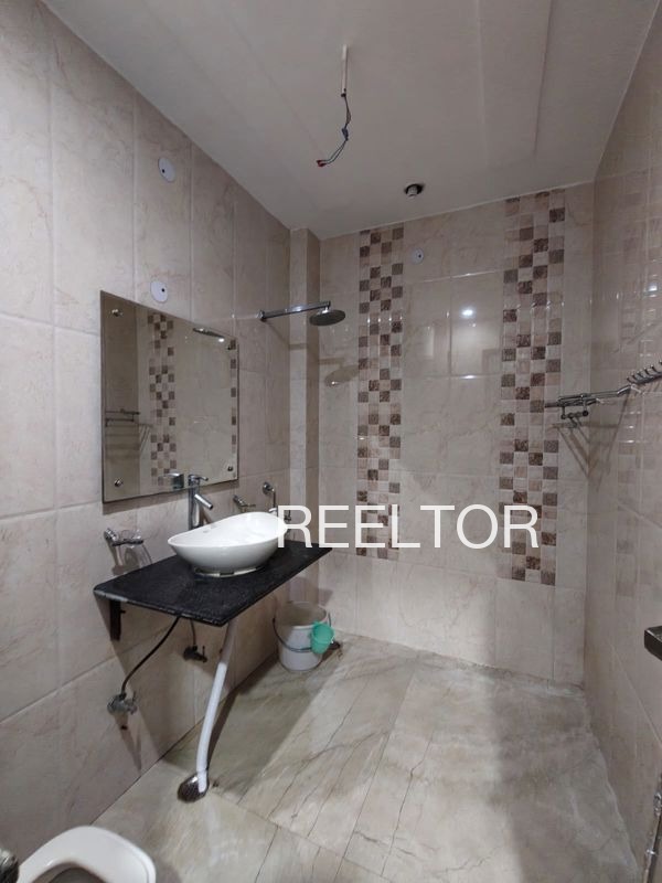 Shop For Sale In Jushane Kishtwar