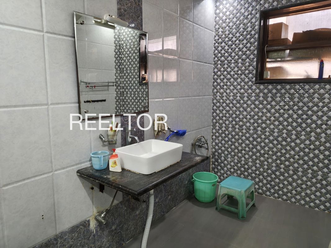 Shop For Rent In Dhung Khavogi Ghansali