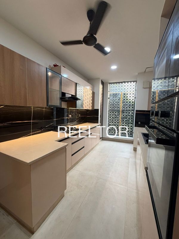 Shop For Rent In Putra Jeypore